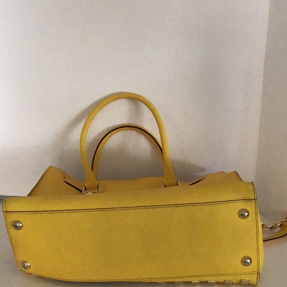 ๐ฅ๐ฅ MICHAEL KORS ๐ฅ๐ฅ.          PYRAMID HAMILTON STUD - Picture 7 of 7